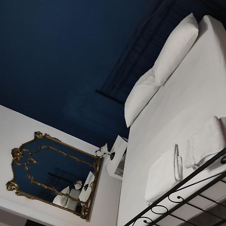 Bed and Breakfast Casa Giuseppe Катанія Екстер'єр фото