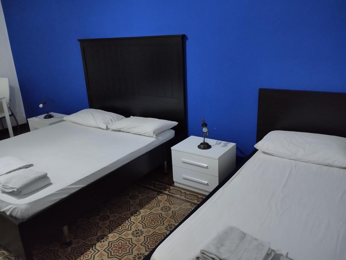 Bed and Breakfast Casa Giuseppe Катанія Екстер'єр фото