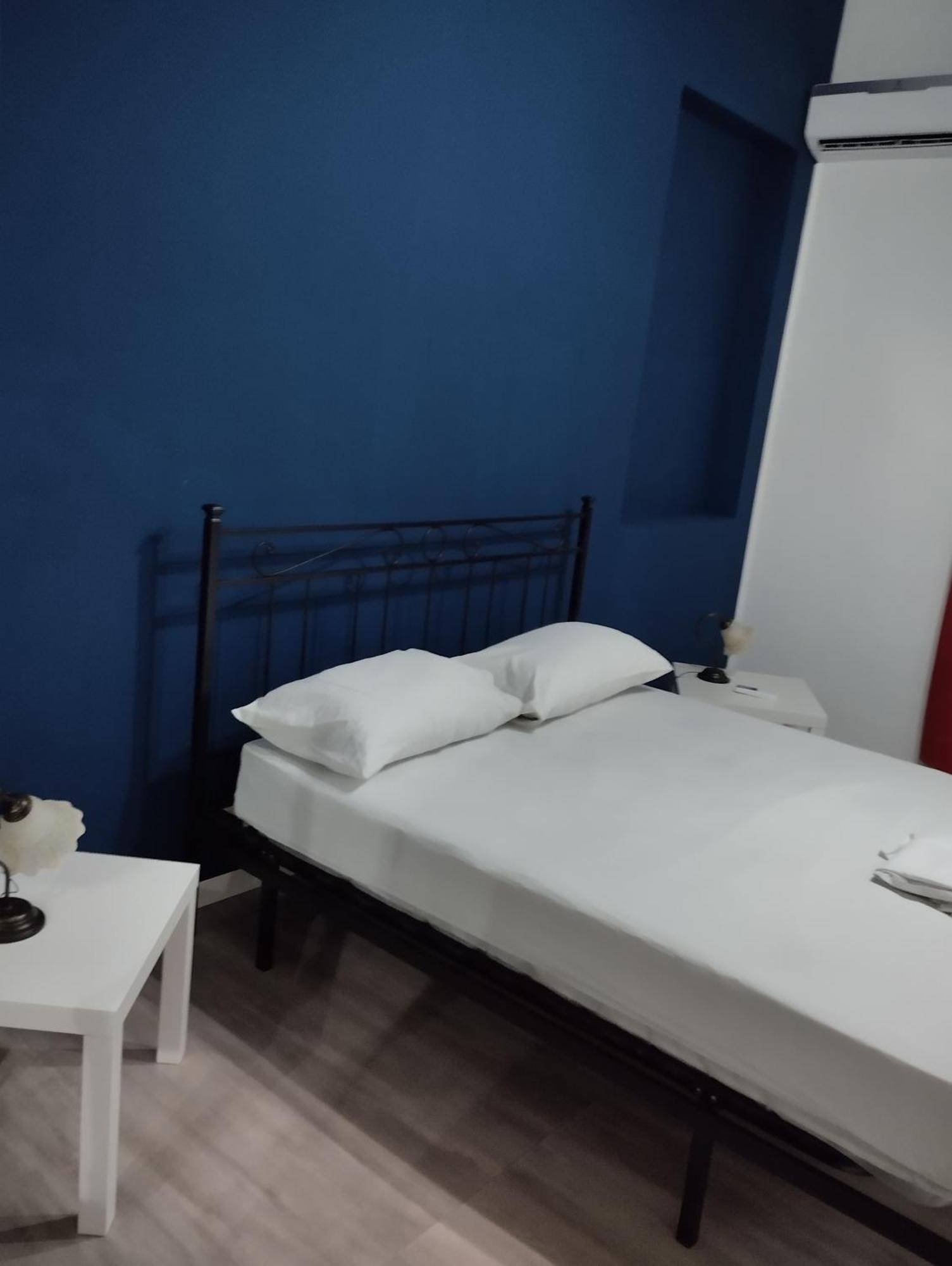 Bed and Breakfast Casa Giuseppe Катанія Екстер'єр фото
